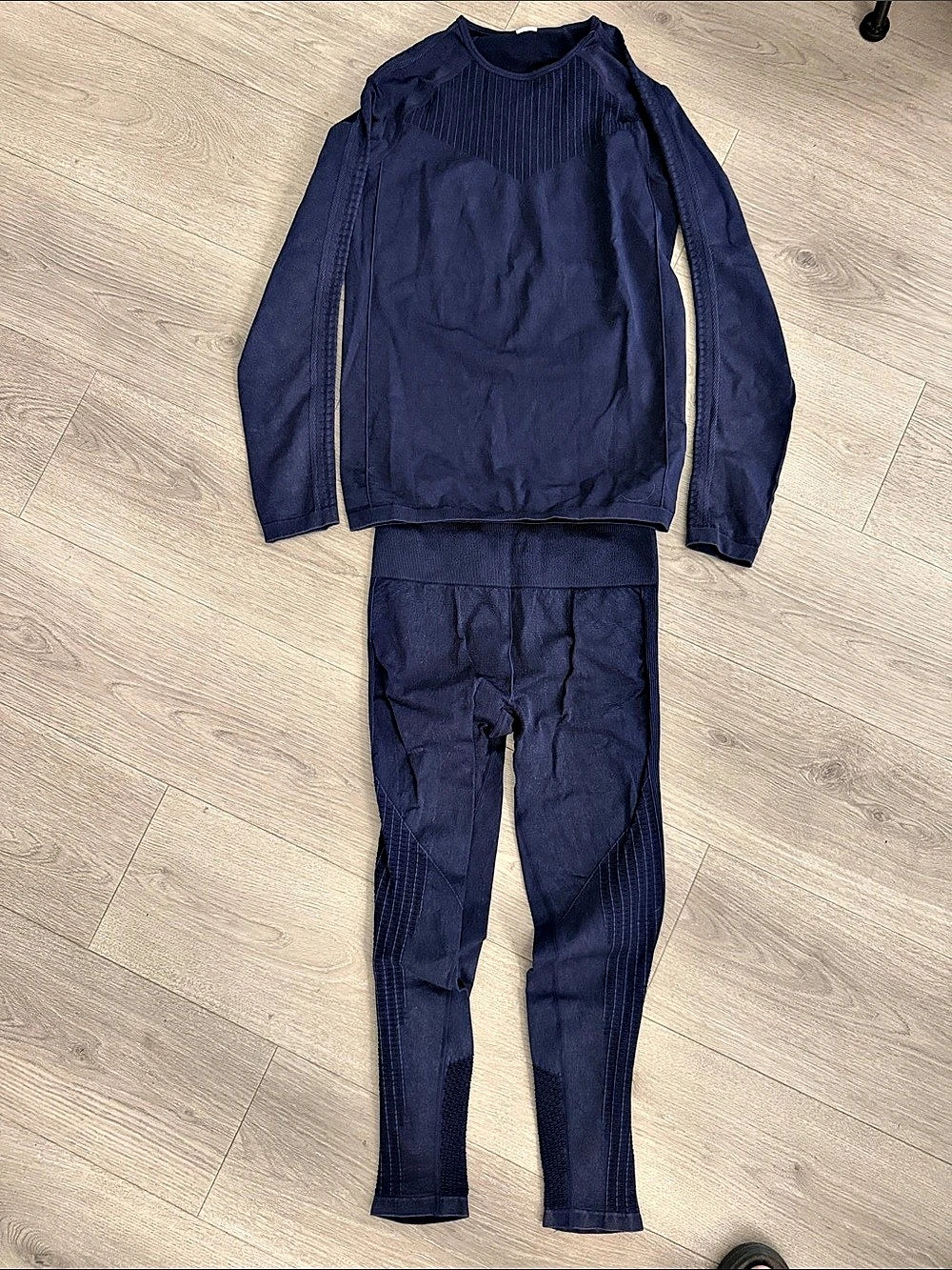 Fabletics Seamless Matching Athletic Top & Pants in Blue